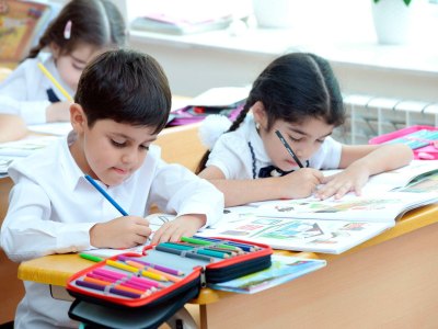 Üstünlük hüquqlu məktəblərə I sinif üzrə sərbəst qəbul başlayır