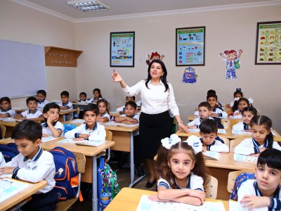 Müəllim və şagirdlərin geyimi ilə bağlı tələblər&nbsp;- Qanuna salınır
