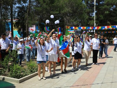 Yeniyetmələrimiz Tacikistandakı beynəlxalq forumda QƏLƏBƏ qazanıblar