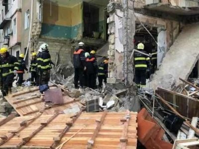 16 yaşlı yeniyetmə öldü, yaralılar var&nbsp;- Yasamalda PARTLAYIŞ