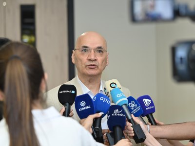 Həmin müəllimlər işdən kənarlaşmalı olacaq...