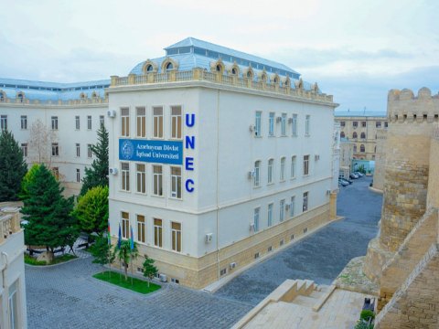 UNEC tələbələrinin nəzərinə