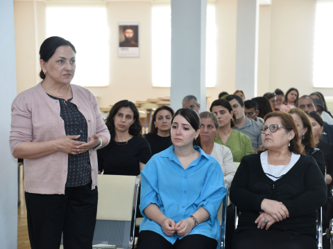 Sertifikatlaşdırma ilə bağlı görüşlər davam edir