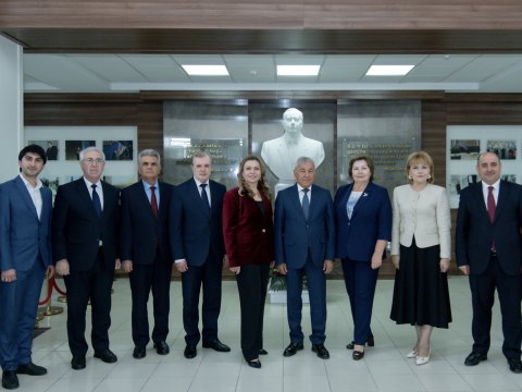 BMU-ya 6 ixtisas üzrə beynəlxalq akkreditasiya sertifikatları təqdim olundu