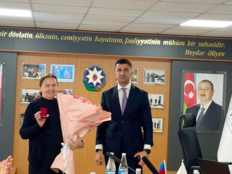 MÜTDA-nın direktor müavini döş nişanı ilə mükafatlandırılıb