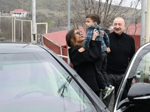 Prezident Ayazın arzusunu gerçəkləşdirdi: Ailəsinə "KamAZ" hədiyyə etdi