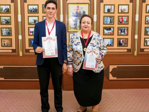 NDU-nun tələbəsi beynəlxalq müsabiqədə qızıl medal qazanıb