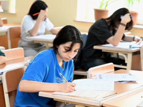 DİM imtahanların başlanma saatını DƏYİŞDİ