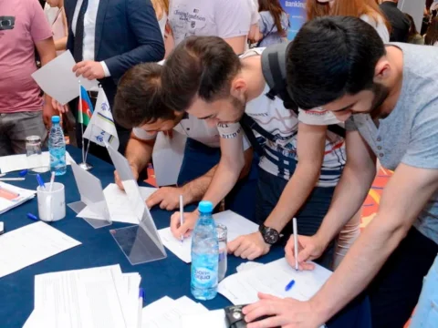 İşsizlər üçün TƏQAÜDLÜ peşə kurslarına start verilir