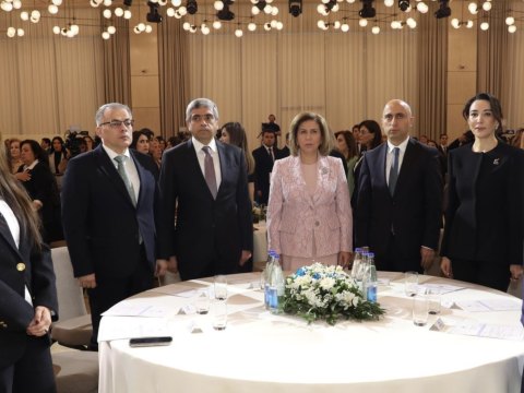 &ldquo;Dayanıqlı inkişaf: ailə, qadın və uşaq siyasəti&rdquo; mövzusunda konfrans keçirilib