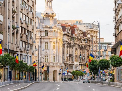 Ruminiyada Buxarest İqtisad Universiteti TƏQAÜDLÜ YAY proqramını elan edib