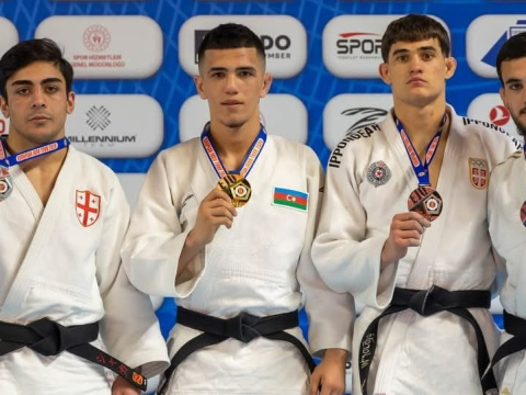 Peşə mərkəzinin tələbəsi Avropa Kubokunda medal qazanıb