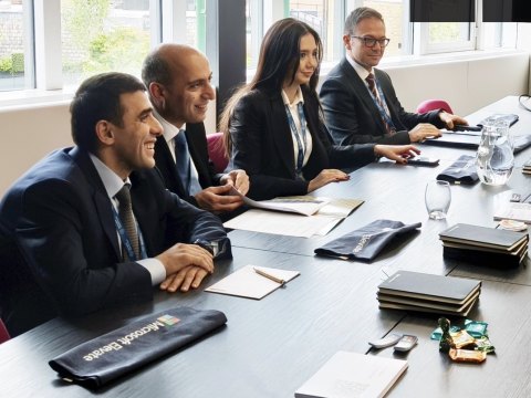 Elm və təhsil naziri Londonda "Microsoft" nümayəndəsi ilə görüşüb