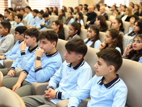 BANM nəzdində fəaliyyət göstərən Rəqəmsal biliklər liseyində Azərbaycan bölməsi üzrə şagird QƏBULU elan edilir
