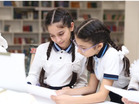 Yeni təmayüllü məktəblərə şagird qəbulu elan edildi