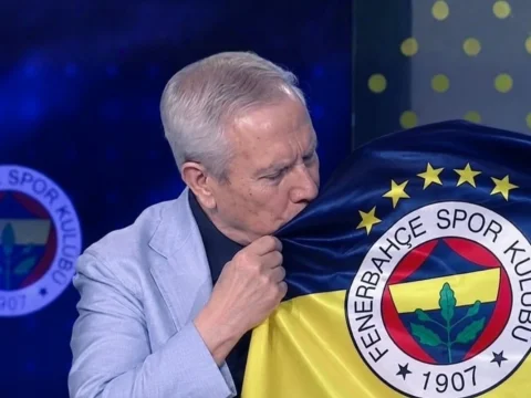 "Fənərbaxça"nın yenidən seçilən əfsanəvi prezidenti Aziz Yıldırımın təhsil həyatı