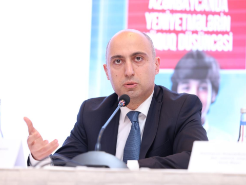 Şagird şeiri əzbər bilməlidir, yoxsa düşündüyünü ifadə etməlidir? &ndash; Nazir