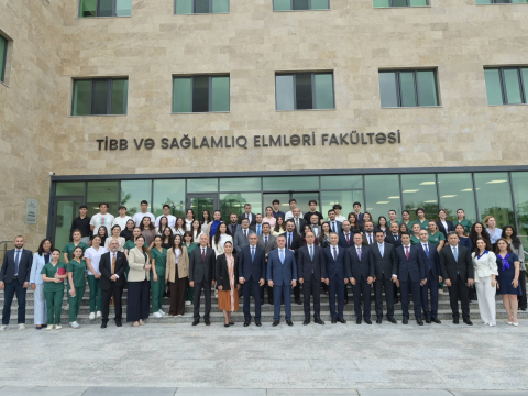 Emin Əmrullayev və Teymur Musayev Qarabağ Universitetinin Klinikasında olublar
