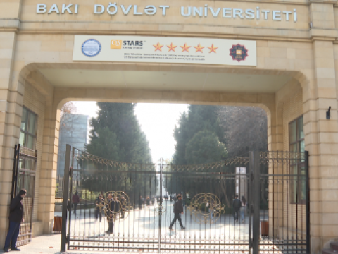 BDU tələbələri NARAZIDIR: İmtahan nəticələri biliyə görə yox, vərəqin hansı müəllimə düşdüyünə görə müəyyən edilir? - İDDİA