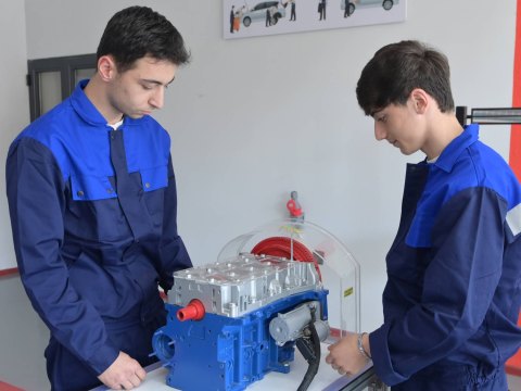 Peşə təhsili müəssisələrində dövlət buraxılış imtahanları keçirilir