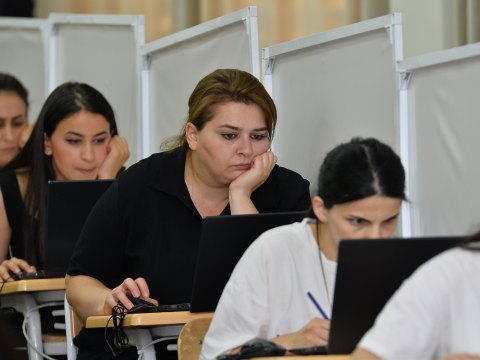 9 mindən çox müəllim işdən AZAD edilib