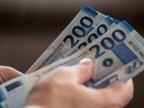 2000 manatdan çox əməkhaqqı alan müəllimlərin sayı AÇIQLANDI