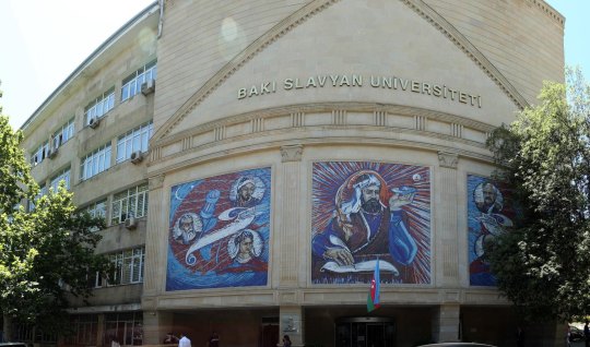 Slavyan Universitetinin tələbələrindən etiraz: "İkinci cəhd imtahanlarında şərait yoxdur, vaxtı tez-tez dəyişirlər"&nbsp;