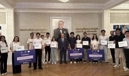Vilayət Vəliyev beynəlxalq təhsil proqramının qalibləri ilə görüşübrn&nbsp;