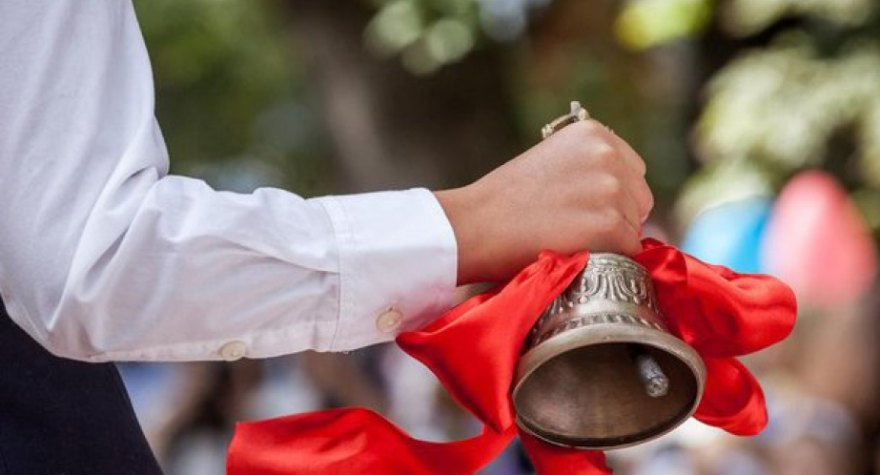 &ldquo;Son zəng&rdquo;də şagirdlər məktəbli formasında OLMALIDIR - MÜTDA