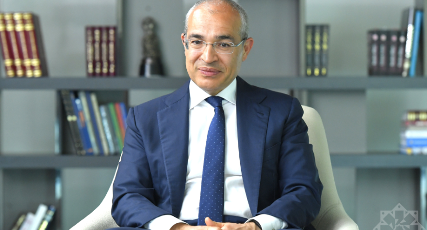 Qarabağ Universiteti bölgənin iqtisadi potensialının artmasına çox böyük töhfə verəcək &ndash; Mikayıl Cabbarov