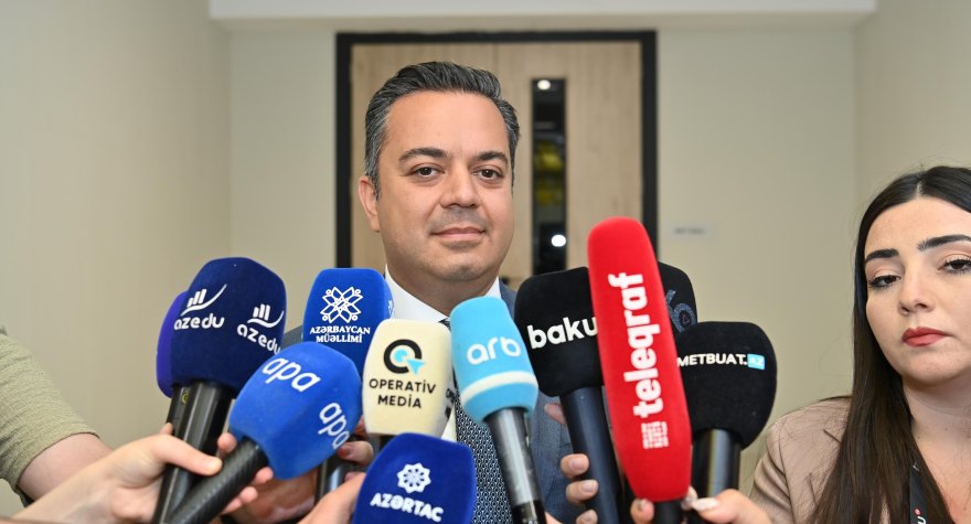 Bakı məktəblərində kağız jurnallar ləğv edilib &ndash; Nazirlik rəsmisi