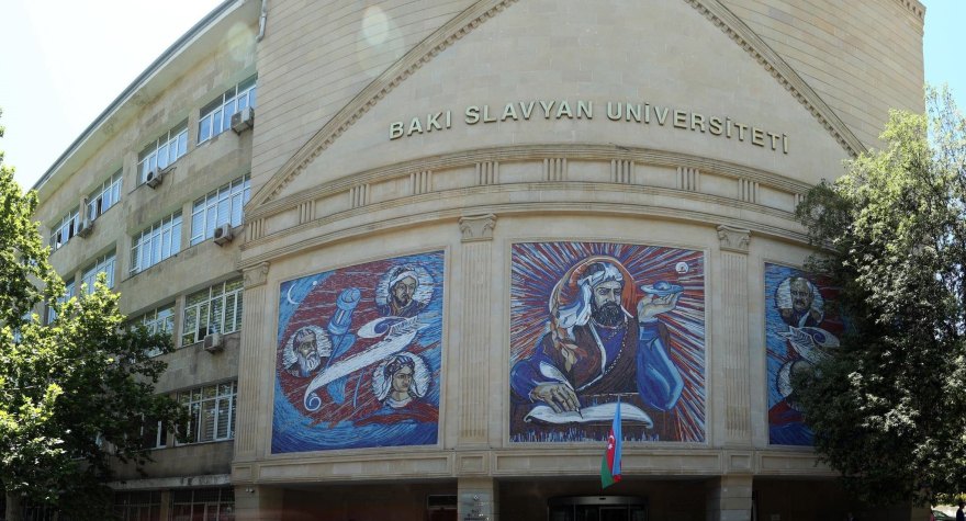 Slavyan Universitetinin tələbələrindən etiraz: "İkinci cəhd imtahanlarında şərait yoxdur, vaxtı tez-tez dəyişirlər"&nbsp;