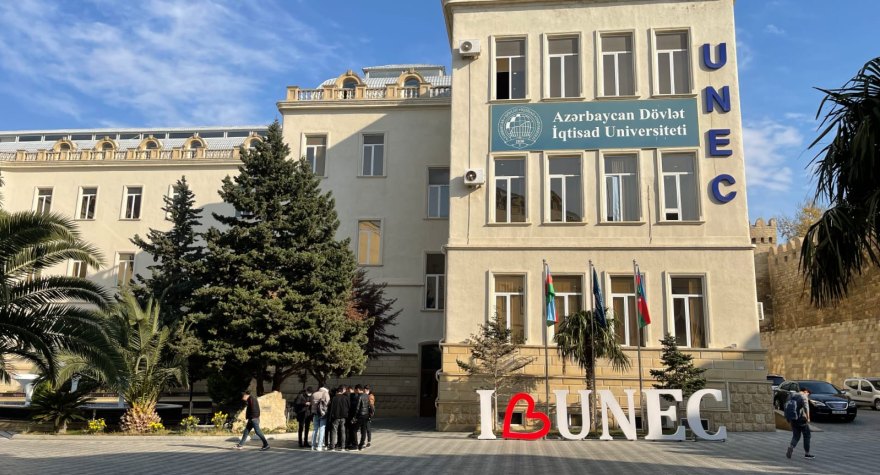 UNEC-də 600&ndash;649 bala 150 AZN, 650+ bala 300 AZN təqaüd imkanı