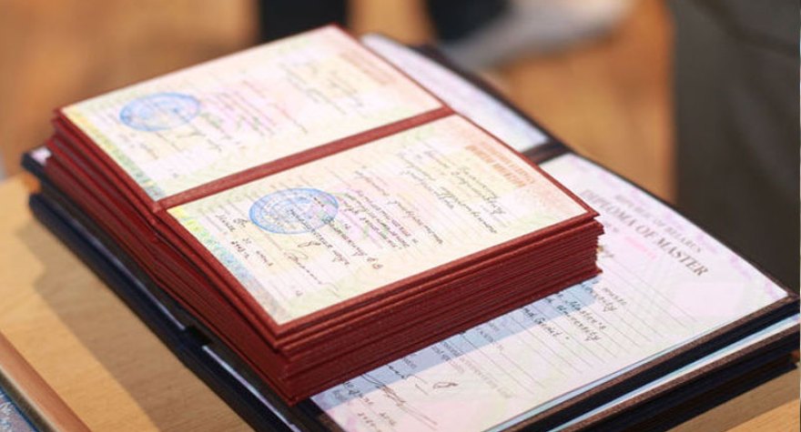 Diplomların elektron formada verilməsinə başlanılıb
