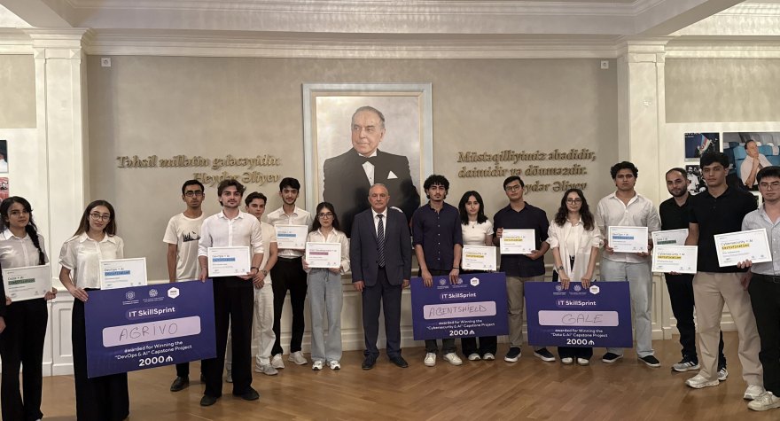 Vilayət Vəliyev beynəlxalq təhsil proqramının qalibləri ilə görüşübrn&nbsp;