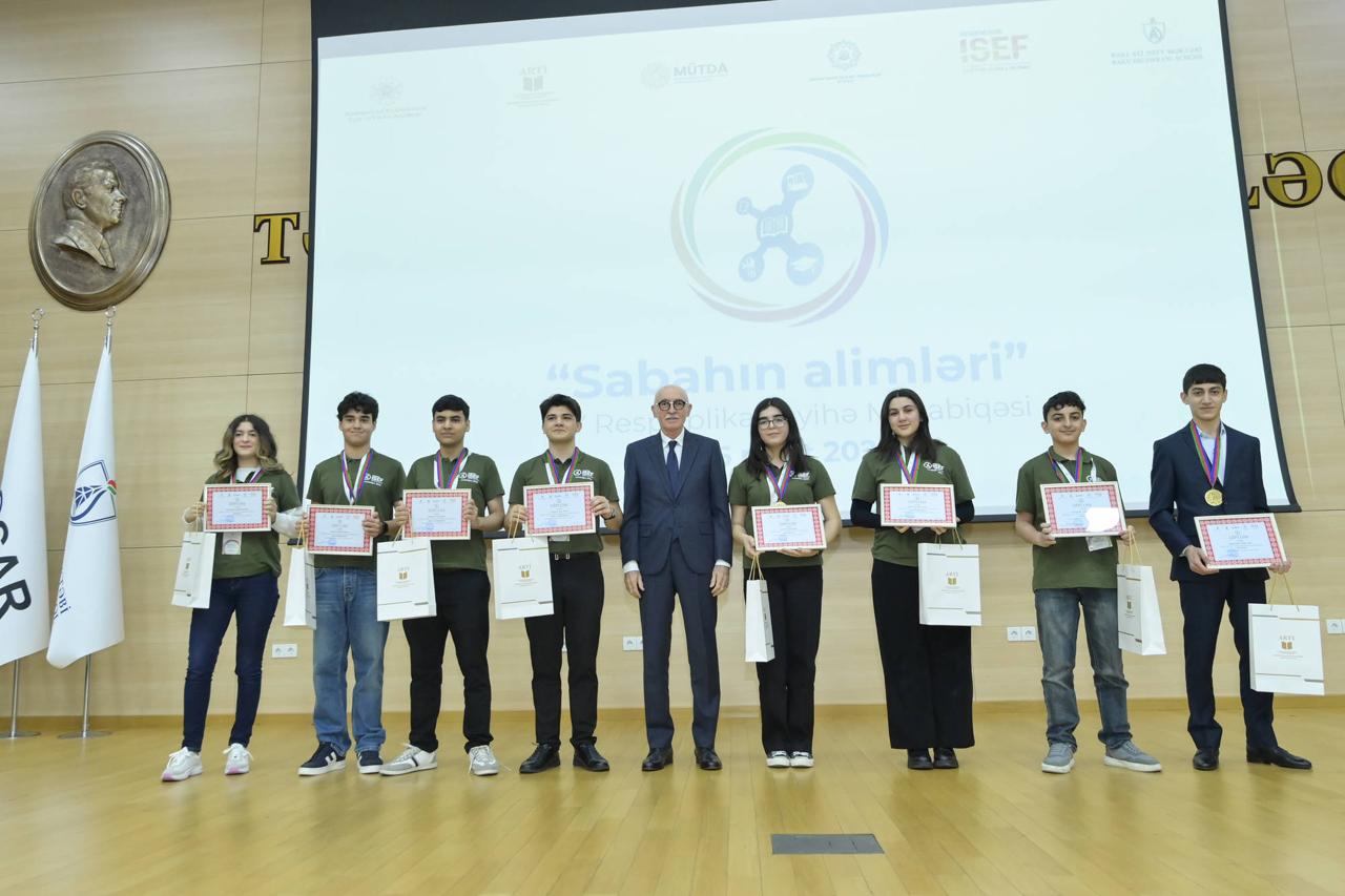 The "Scientists of Tomorrow" 15th Republican Project Competition's winners have been awarded