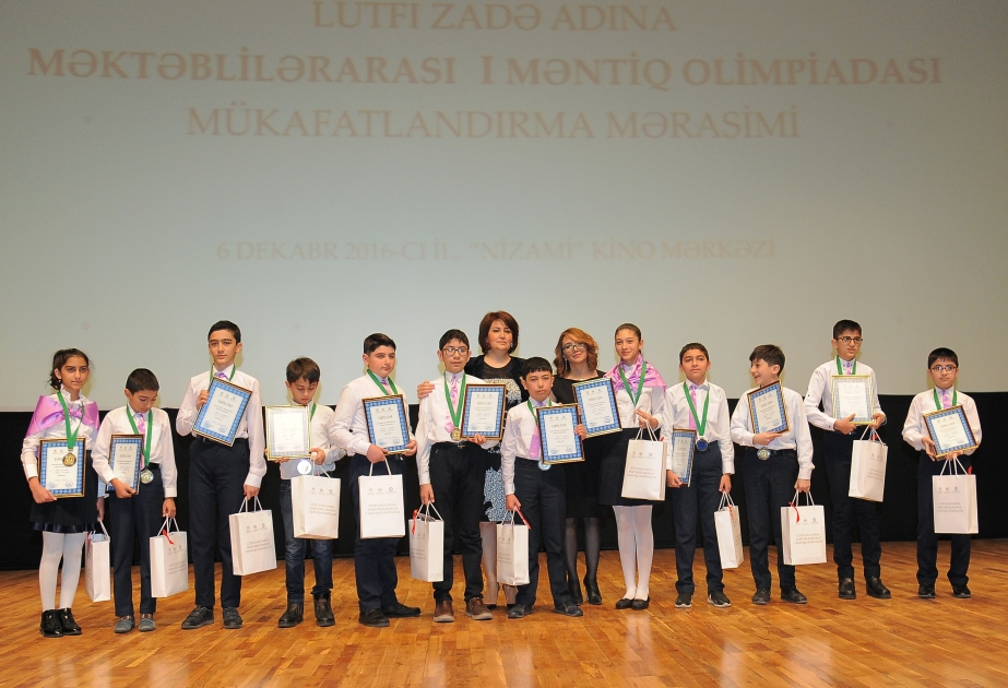 Fənn müsabiqələri və Lütfi Zadə olimpiadasının buraxılış vərəqələri verilir