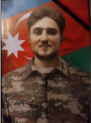 Avropa universitetlərindən imtina edərək, Vətən müharibəsində iştirak edən şəhidimiz &mdash; Elşən Salayev.
