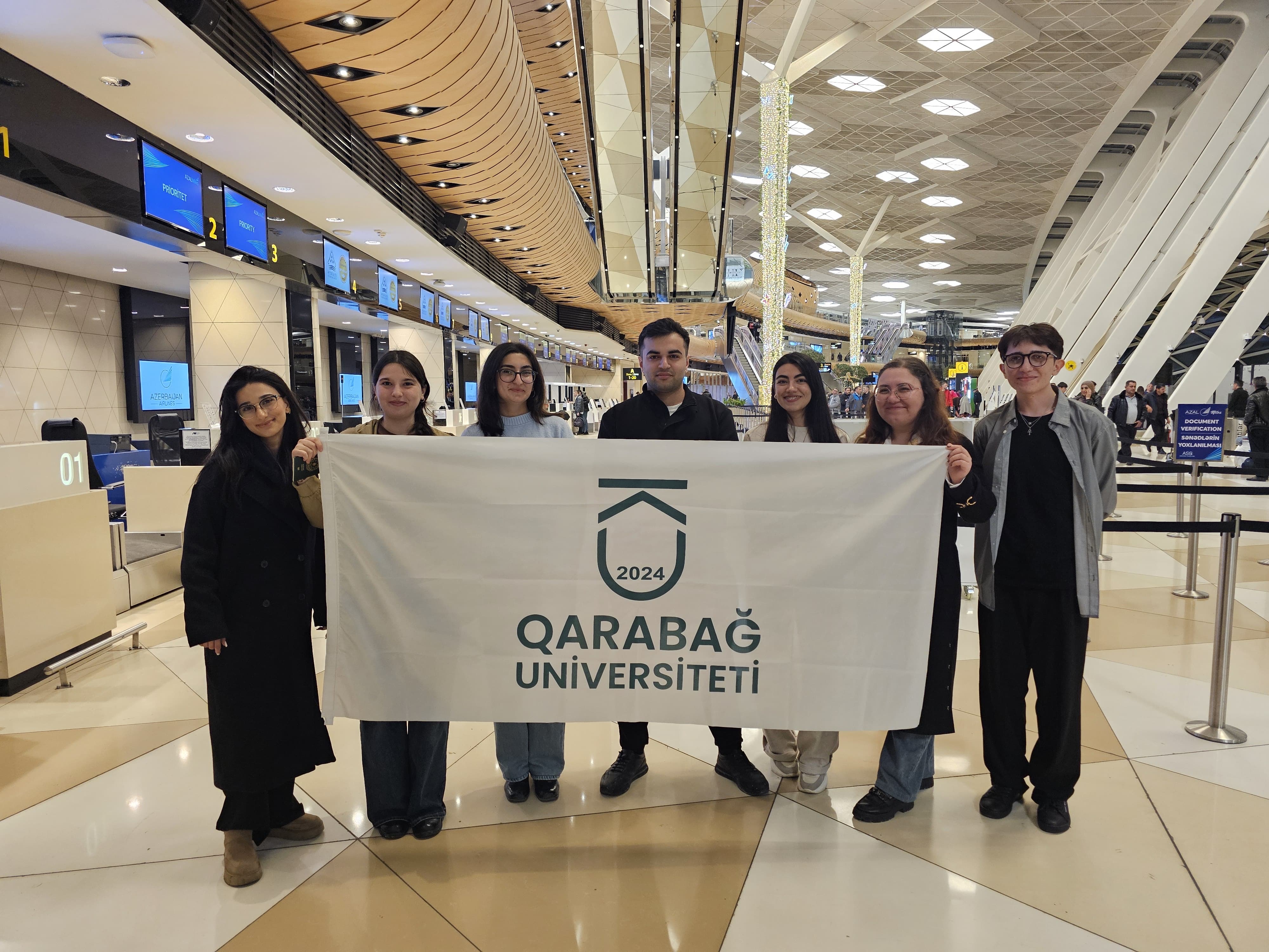 Qarabağ Universitetinin iki komandası VAŞİNQTON və VYANADA keçirilən nüfuzlu beynəlxalq məhkəmə müsabiqələrində iştirak edirrn&nbsp;