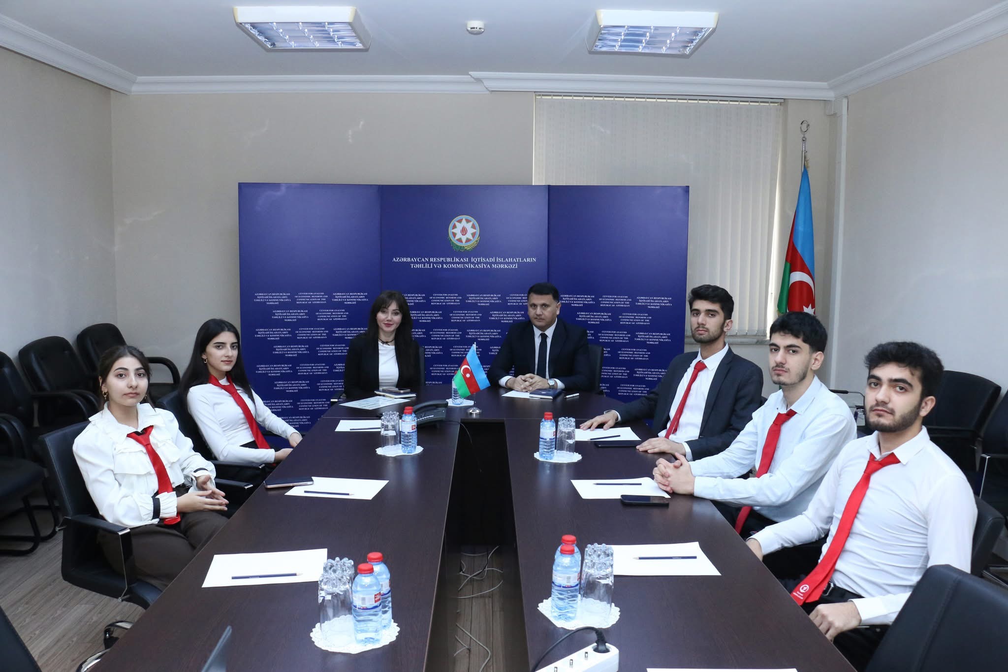 "İslahat Könüllüləri" Proqramına Qeydiyyat Açıqdır