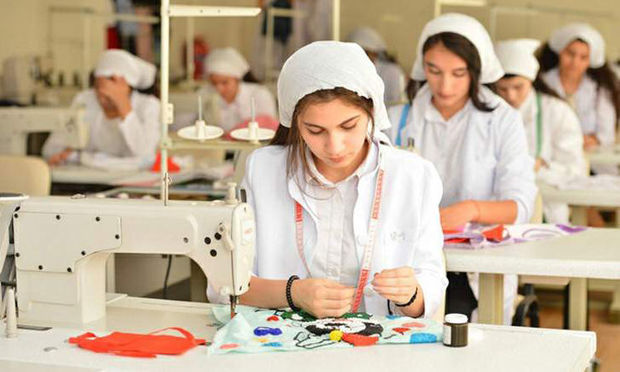 Nazir müavini: Peşə təhsili alan qadınların sayı 10 mini keçib