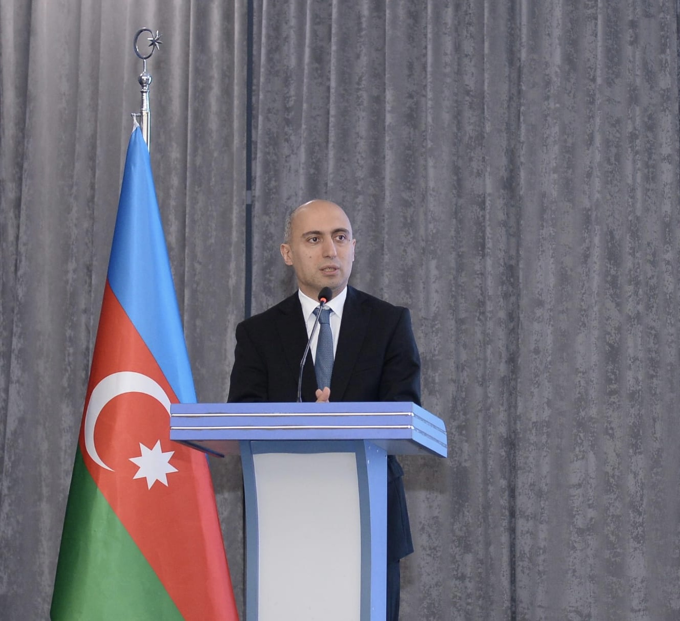 Emin Əmrullayev: Ulu Öndərin irsinin öyrənilməsi olduqca VACİBDİR