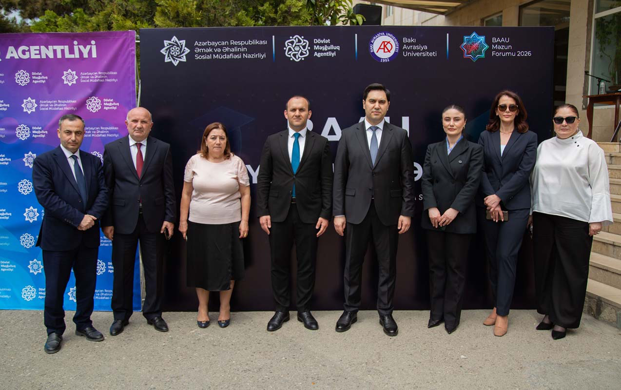 BAAU-da əmək yarmarkası və Məzun Forumu keçirilib - Fotolar