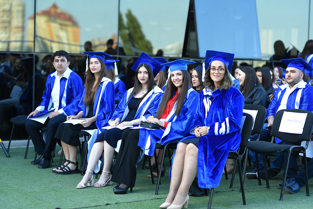 Qızlar ən çox bu universitetləri seçirlər - SİYAHI