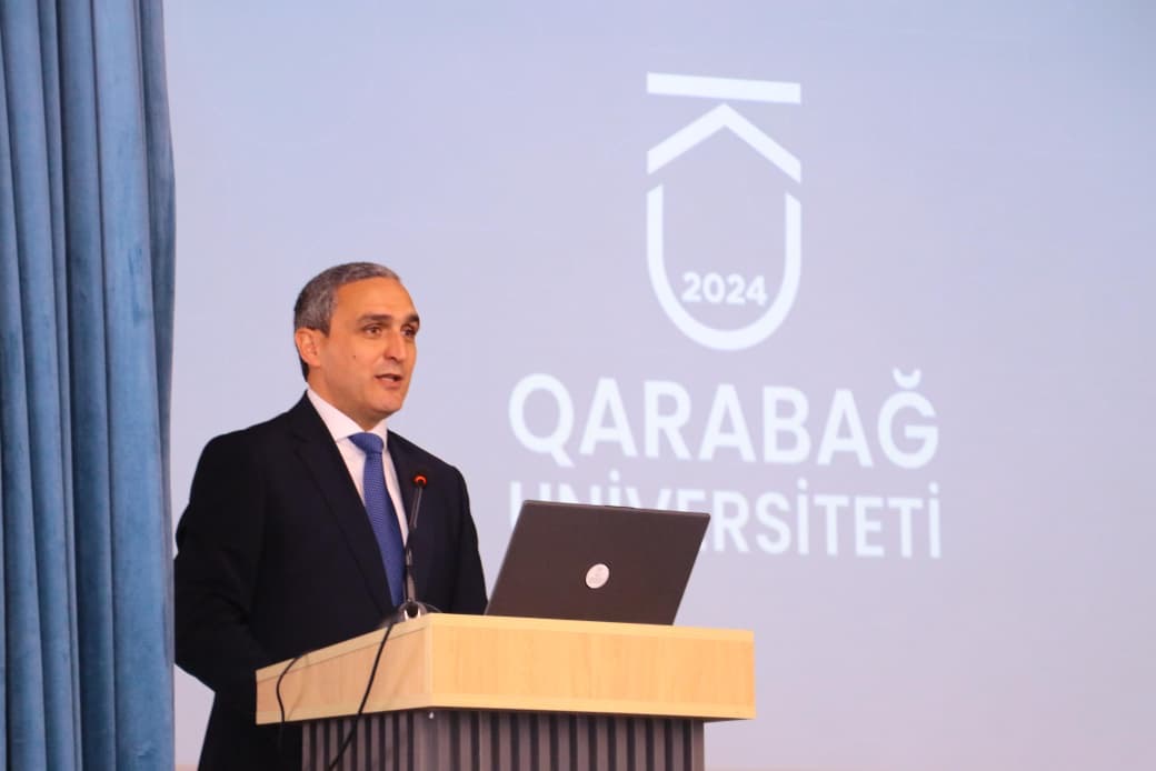 Baş prokuror Qarabağ Universitetinin tələbələri ilə görüşüb - FOTOLAR