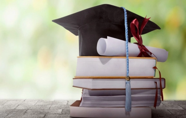 Ən çox tələbə krediti rəsmiləşdirilən universitetlər məlum olub- ADLAR