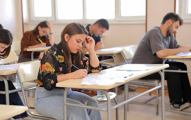 Qəbul imtahanının II mərhələsinin II cəhdi üçün qeydiyyat başlayır