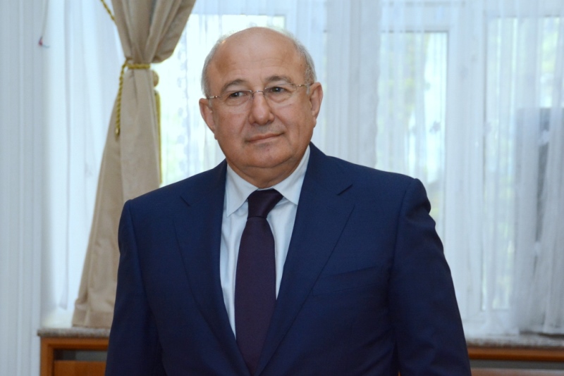 UNEC-in direktoru &ldquo;Dostluq&rdquo; ordeni ilə təltif olunub