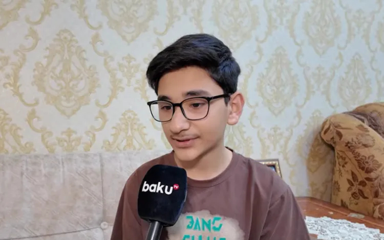 Azərbaycanlı şagird &ldquo;WhatsApp&rdquo;a bənzər tətbiq yaratdı