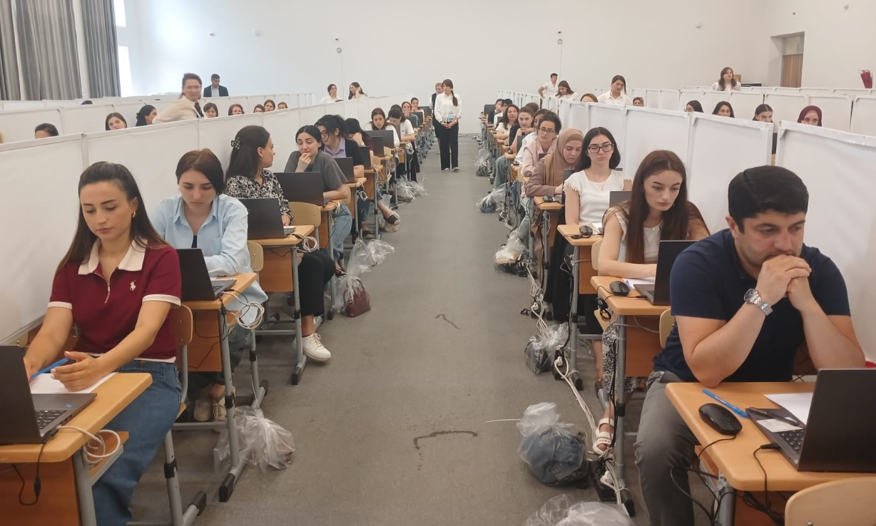 Kitabxanalarda çalışan İT mütəxəssisləri İMTAHAN verəcək